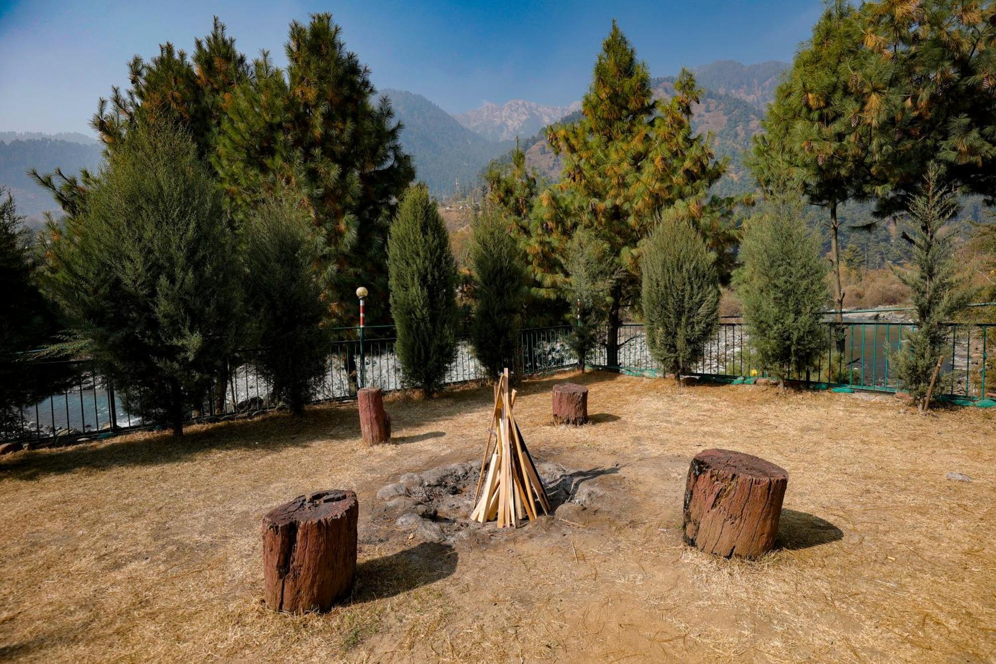 Walisons Peace Resort Pahalgām 외부 사진